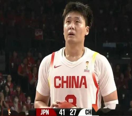 韩队犯规干,扰中国队夺,网友热议不,星耀娱乐,星耀娱乐官网