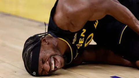 “帕金斯再遭噩梦，勇士胜利之路漫漫”